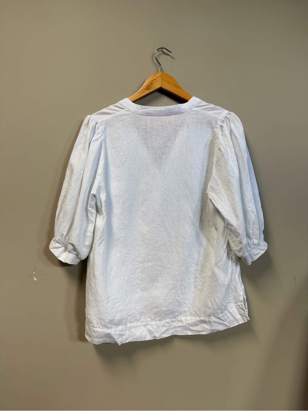 Lilly Pulitzer Mialeigh 100% Linen Elbow Sleeve Top in Resort White Size 6 - Picture 6 of 7